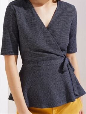 Ann Taylor LOFT Striped Knit Wrap Top Size Small  gray Color